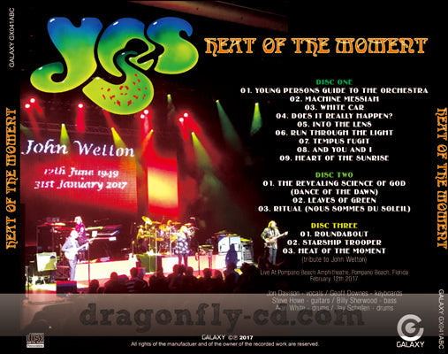 YES / HEAT OF THE MOMENT (3CDR)
