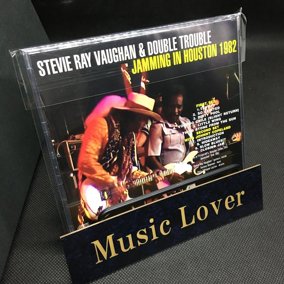 STEVIE RAY VAUGHAN & DOUBLE TROUBLE / JAMMING IN HOUSTON 1982 (1CDR)