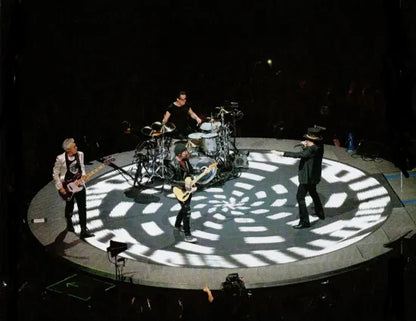 U2  / NASHVILLE & DULUTH 2018 BONO'S IN EAR MONITOR SOUND (4CDR)