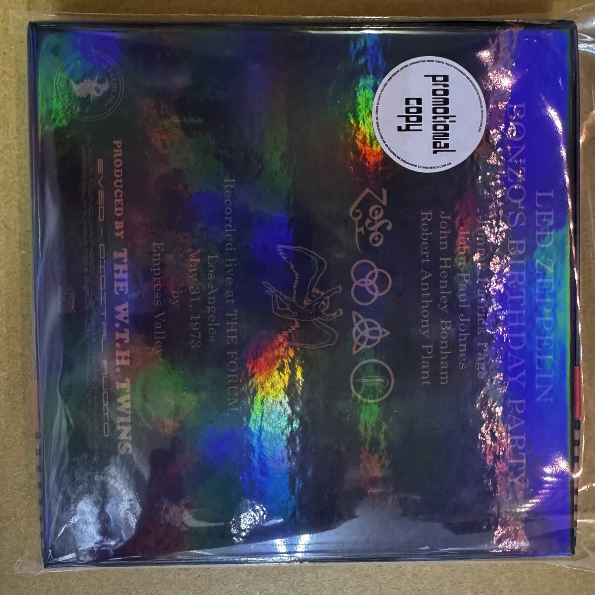 LED ZEPPELIN / BONZO’S BIRTHDAY PARTY BOX (12CD BOX with Tee Shirts)