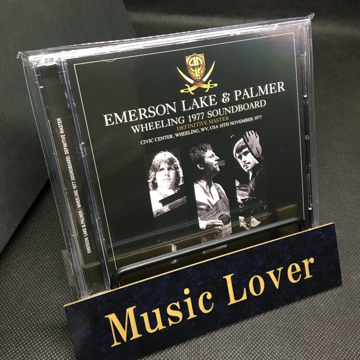 EMERSON, LAKE & PALMER / WHEELING 1977 SOUNDBOARD DEFINITIVE MASTER (2CD)