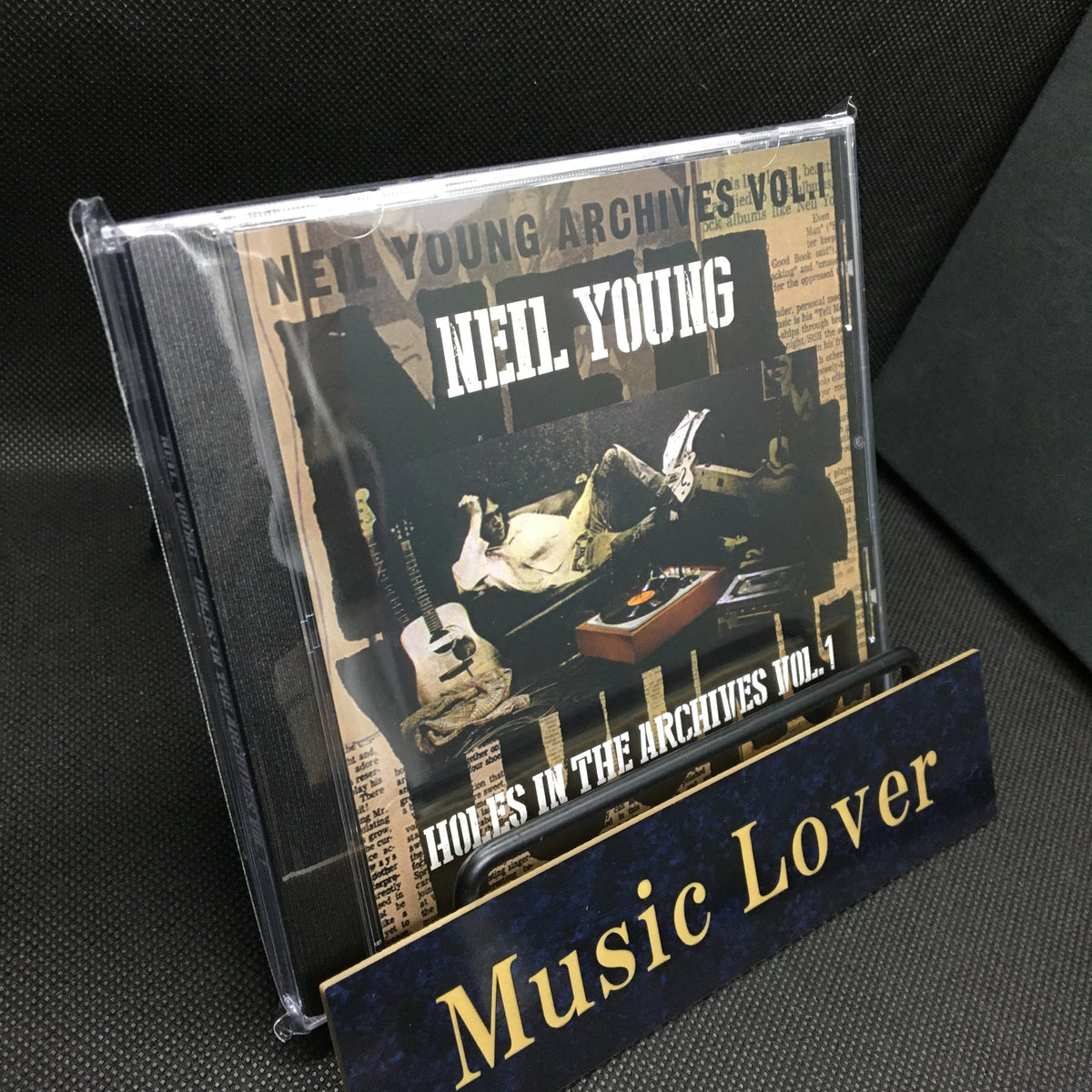 NEIL YOUNG / HOLES IN THE ARCHIVES VOL.1 (1CDR)