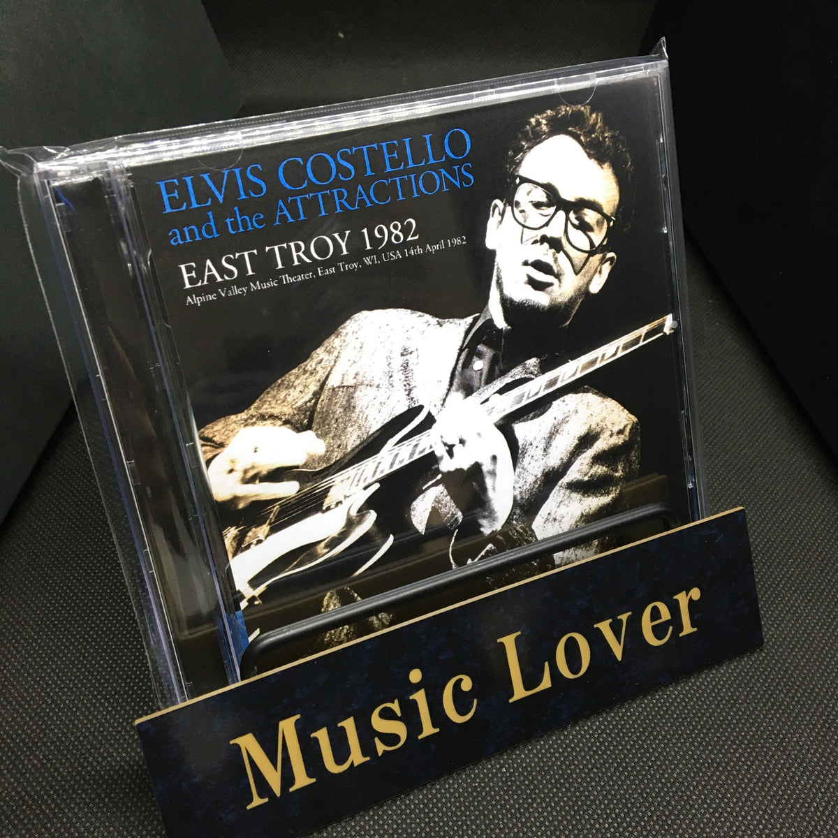 ELVIS COSTELLO & THE ATTRACTIONS / EAST TROY 1982 (2CDR)
