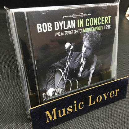 BOB DYLAN / LIVE AT TARGET CENTER, MINNEAPOLIS 1998 Soundboard (2CDR)