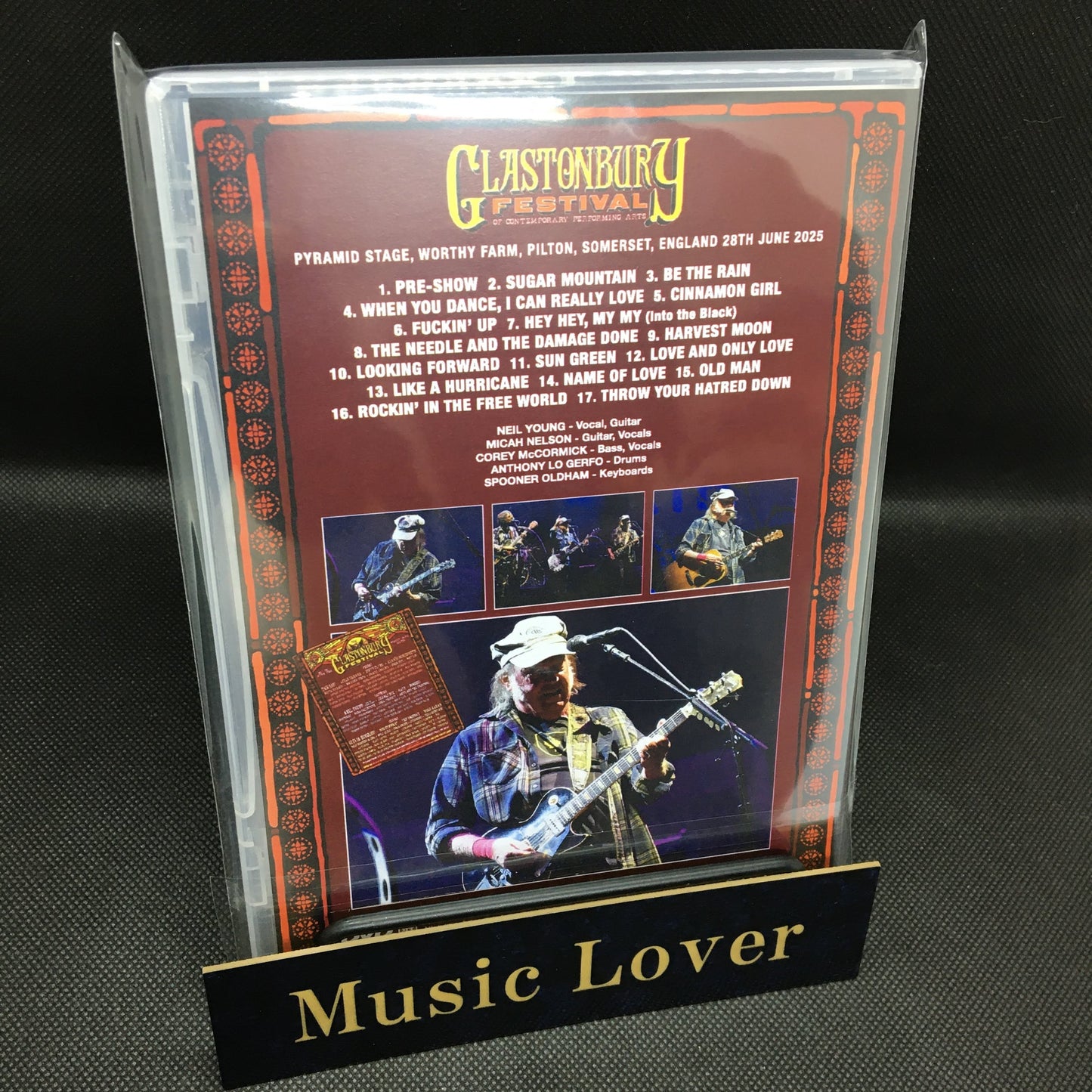NEIL YOUNG & CHROME HEARTS / GLASTONBURY FESTIVAL 2025 PRO SHOT (1DVDR)