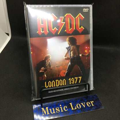 AC/DC / LONDON 1977 RESTORED EDITION PRO SHOT (1DVDR)