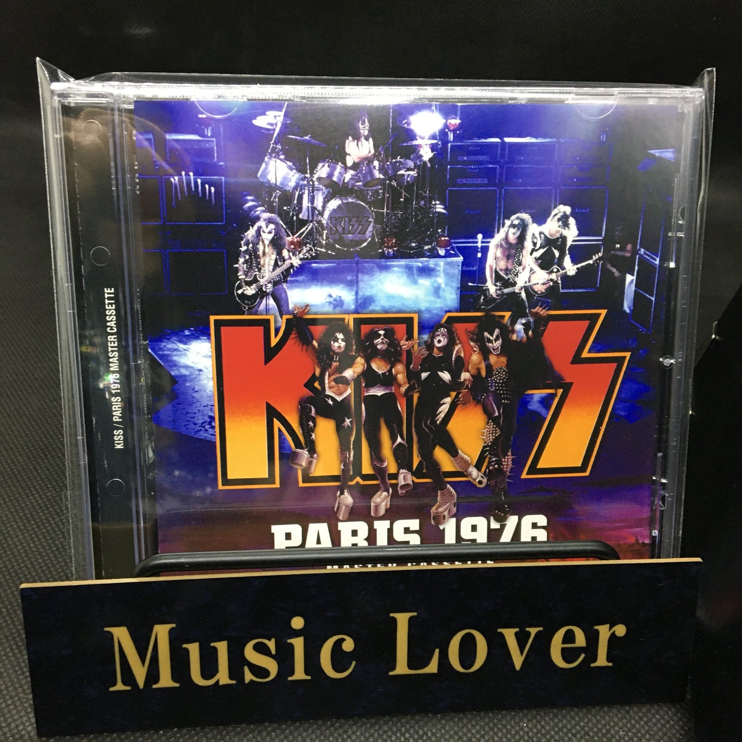 KISS / PARIS 1976 MASTER CASSETTE (1CD)