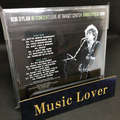 BOB DYLAN / LIVE AT TARGET CENTER, MINNEAPOLIS 1998 Soundboard (2CDR)