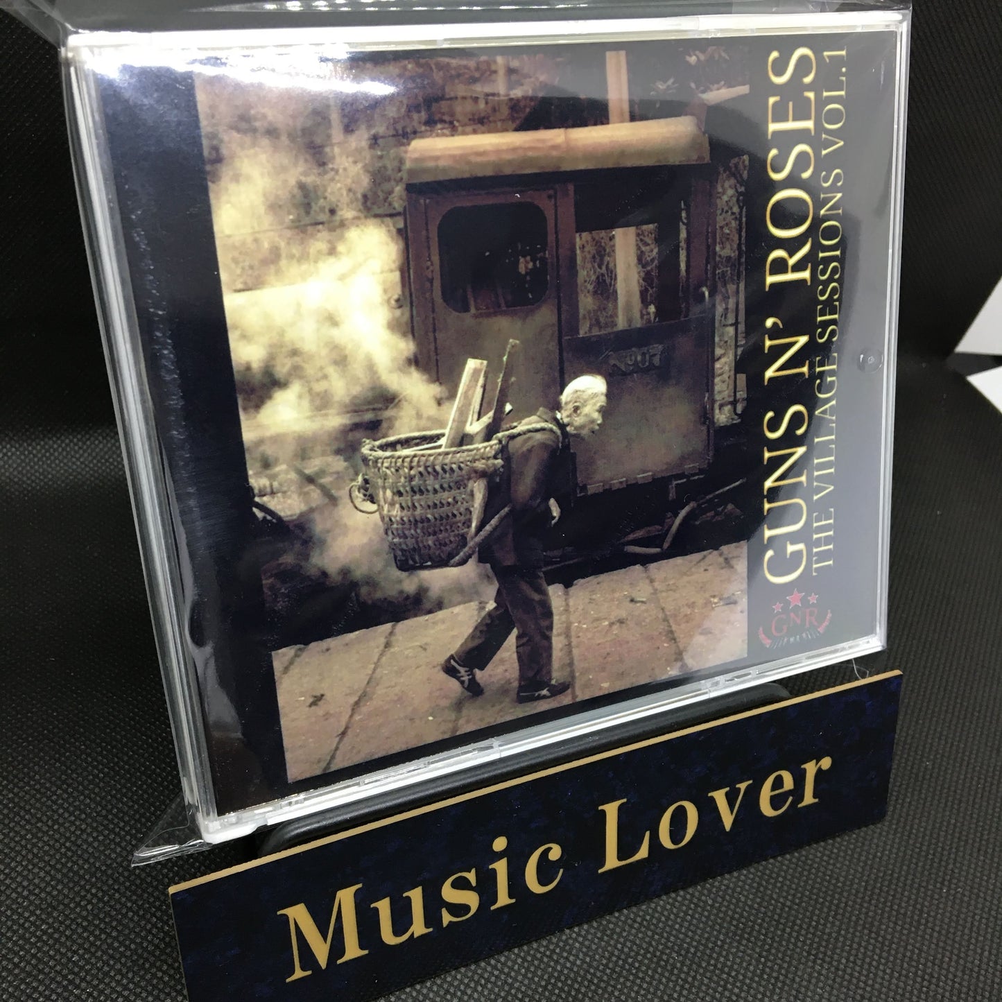 Guns N' Roses / The Village Sessions Vol.1 Demos and Rough Mixes from Chinese Democracy (3CDR) [Not Silver Disc]